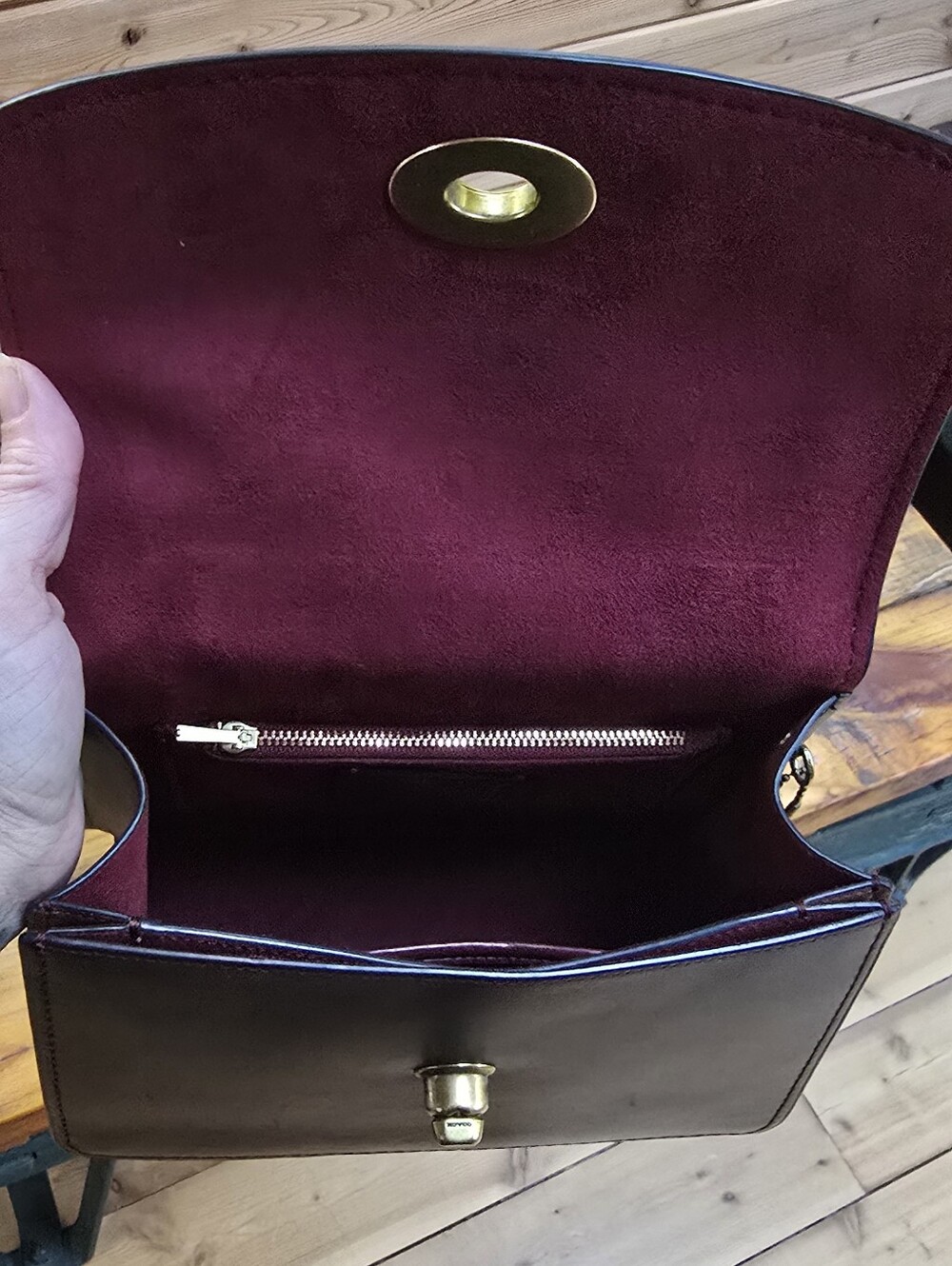 COACH parker bag. EUC* - Picture 9 of 16